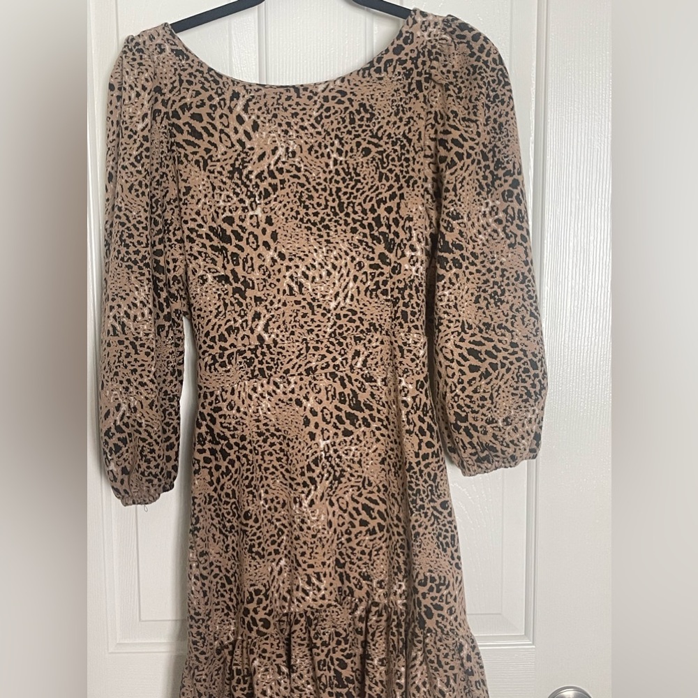 New with tags — Anthropologie Puff Sleeve Cheetah Print Dress. Open back!